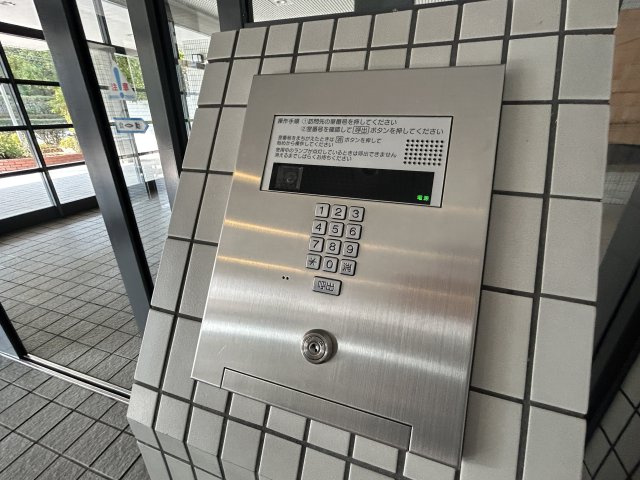 ジークレフ武庫川公園　7階のエントランス