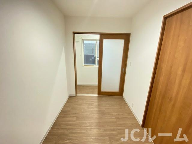 ヒルズソレイユの居間・リビング