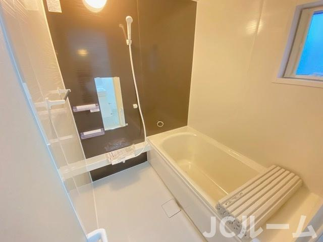 ヒルズソレイユの浴室