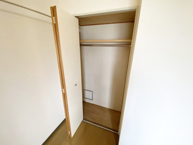 ファーストシティ大宮の収納|上部まで収納できます！