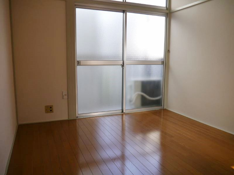 杉並区大宮１丁目のアパートの居間・リビング