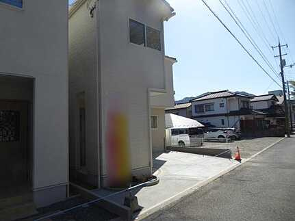 安佐北区落合１丁目の前面道路含む現地写真