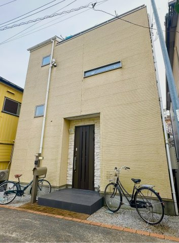 川口辻古川貸家の外観