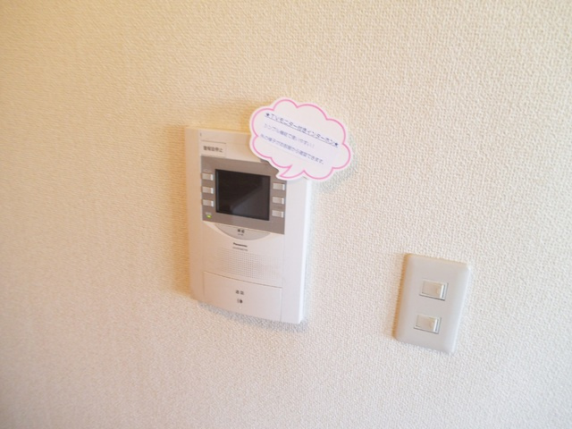 ザクレストのセキュリティ|モニター付インターホン完備です☆