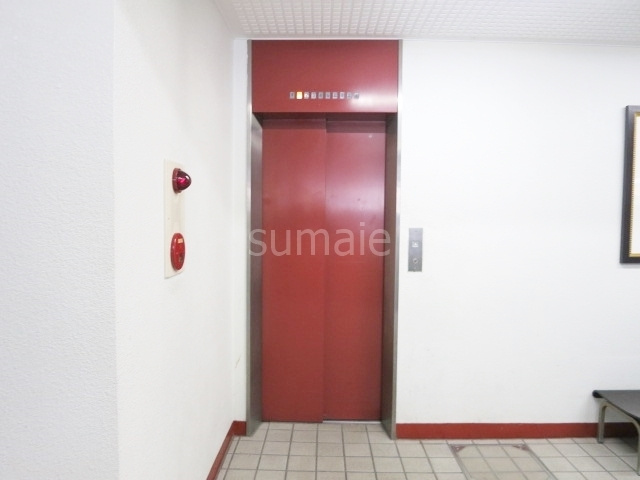 ザクレストのその他共用部分|もちろんエレベータありまます♪