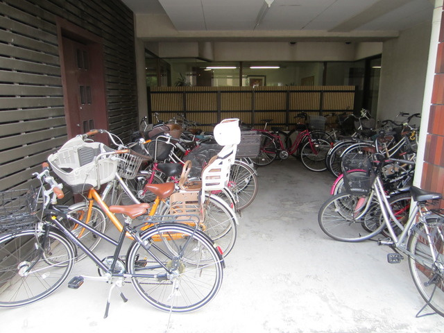 ザクレストのその他共用部分|駐輪場有ります！