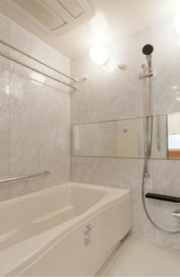 グランドターミナルタワー本八幡の浴室