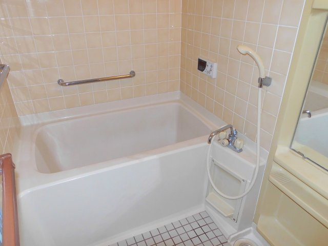 Ｈ・Ｔハイライズの浴室