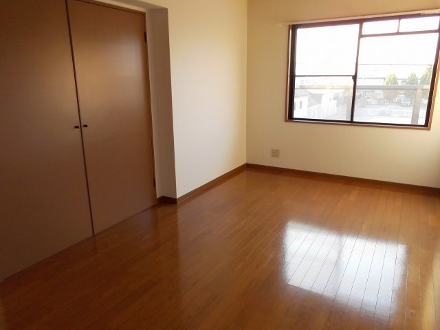 Ｈ・Ｔハイライズの寝室