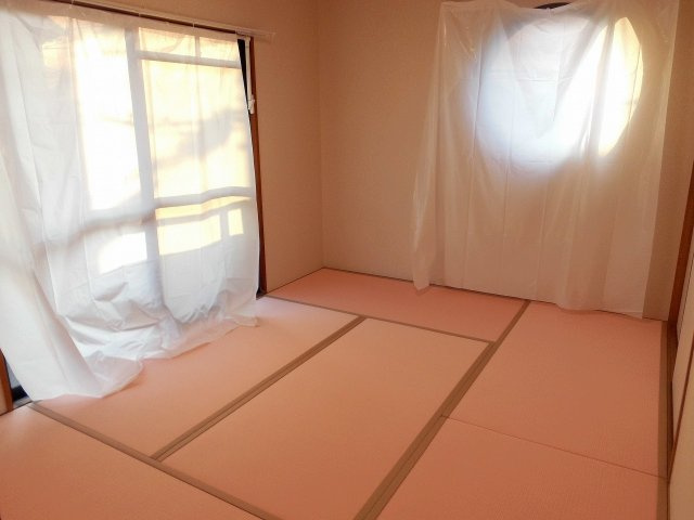 Ｈ・Ｔハイライズの和室