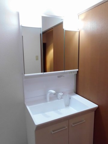 Ｈ・Ｔハイライズの洗面所