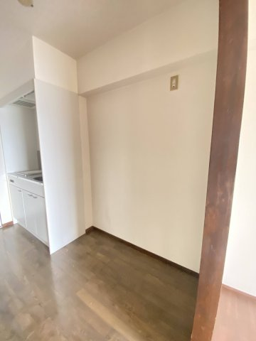 【キッチン】 | サンヴィラありあけ | ☆冷蔵庫・食器棚スペース☆