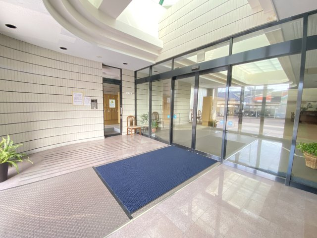 【エントランス】 | サンヴィラありあけ