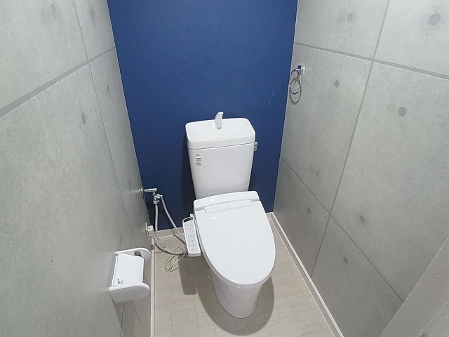 メゾンド・マリンのトイレ|温水洗浄付きのトイレ