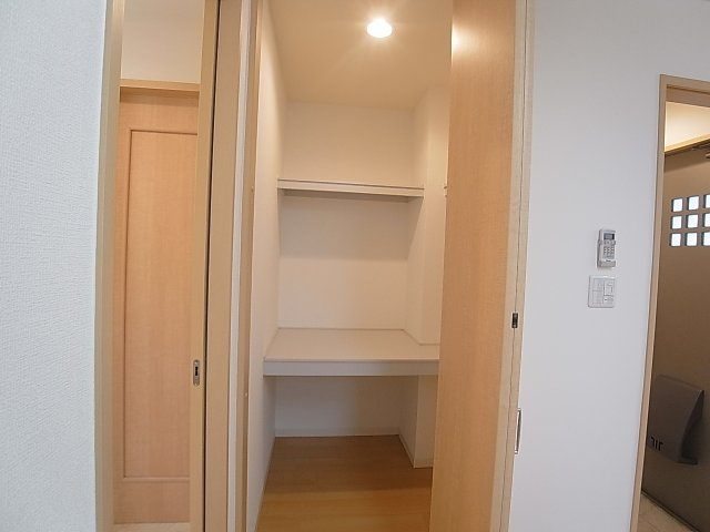 クレセール谷上　の収納|ウォークインクローゼット完備