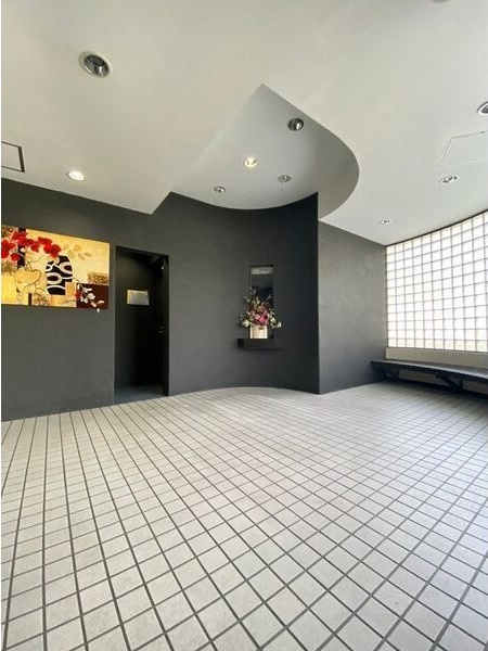 フェルザ住之江公園(旧:住之江フタバビル)のエントランス