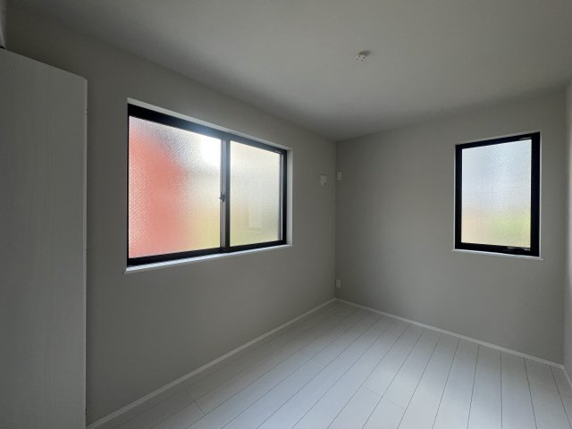 SAWAWA～SAWAWA～SAWAWA～な【神奈川区三ツ沢下町新築戸建】の洋室|コンパクトで使いやすい洋室です