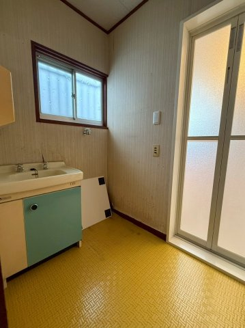 平尾　戸建の洗面所
