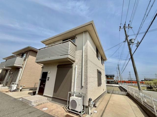 フォレスト中島の外観