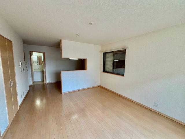 フォレスト中島の居間・リビング