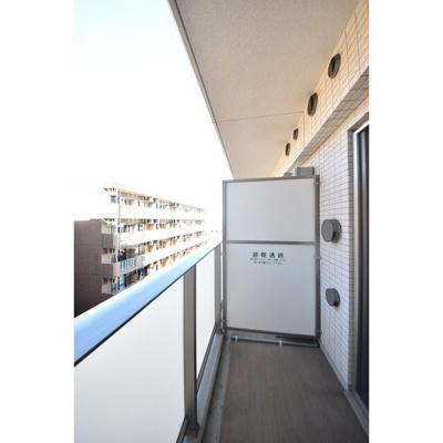 【内装】 | Court Blanche | 内装は落ち着いています