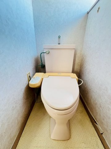 乙木1丁目戸建のトイレ