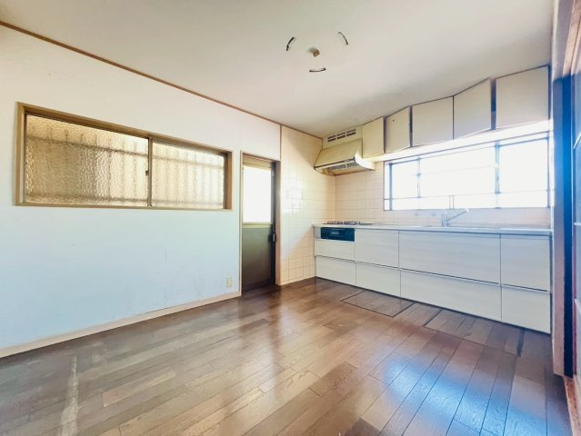 乙木1丁目戸建の居間・リビング