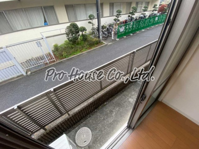 【バルコニー】 | Ｓ・Ｔハイツ
