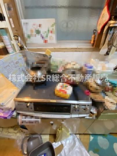 岩田町6丁目中古戸建のキッチン|2口コンロ、グリル付きです。