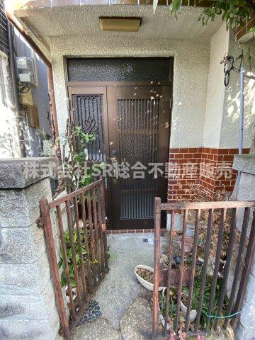 岩田町6丁目中古戸建の玄関|毎日通る玄関はこちらです