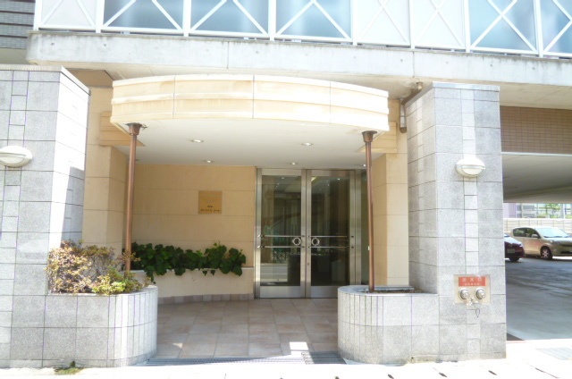 サンライズコートのエントランス