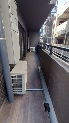 【バルコニー】