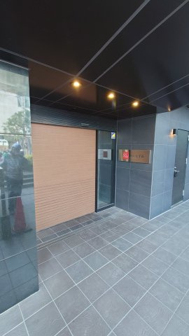 【エントランス】