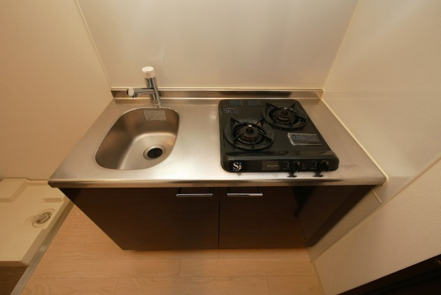 インザライフ大正ＲＥＳＩＤＥＮＣＥのキッチン