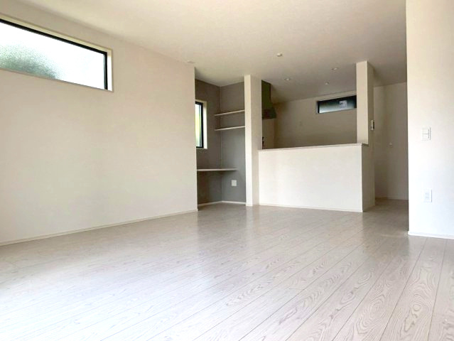 仲介手数料不要　よかタウンBloom合志市幾久富5期【南ヶ丘小・合志中】の居間・リビング