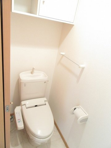 ルブ・ジュ・ソレイユのトイレ|コンパクトで使いやすいトイレです