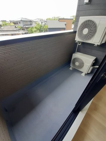 グラシオッソ　Ⅱのバルコニー|お洗濯にも便利なバルコニー付き