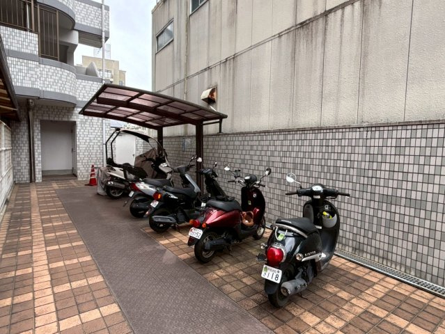 ライオンズマンション熊本中央の駐輪場