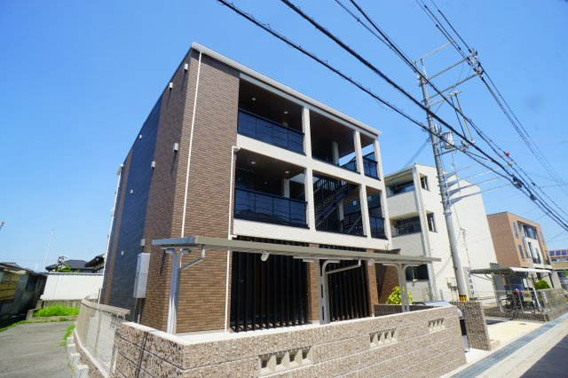 ガーデン・ヴィラ　サンサン