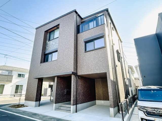 ＡＬＶＡの外観