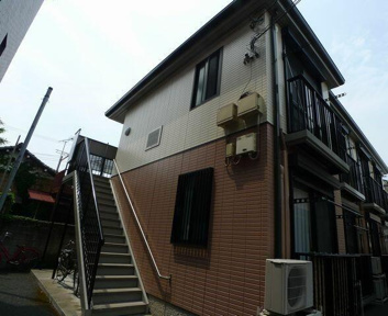 apartment 八幡３丁目