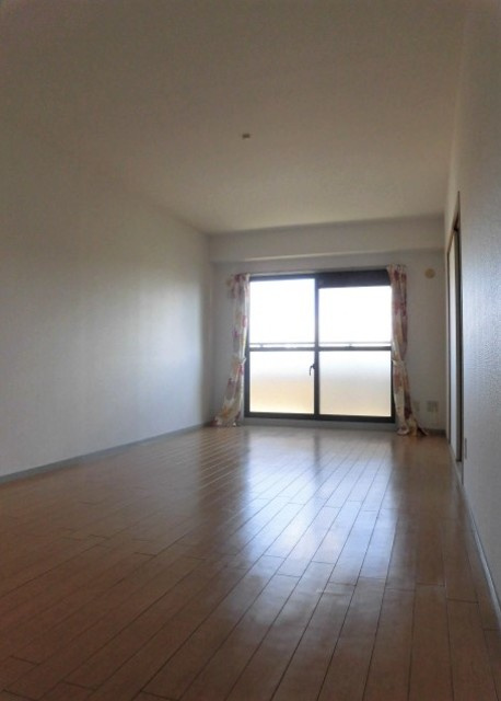 カーサ本山の居間・リビング|前回募集時の写真です