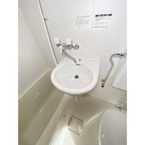 サニーライフ四谷の洗面所