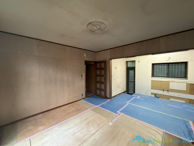 伊勢原市桜台1丁目　中古戸建の居間・リビング