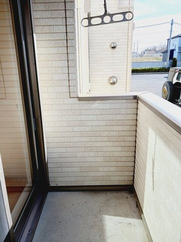 ウイングリバ－Ⅰのバルコニー