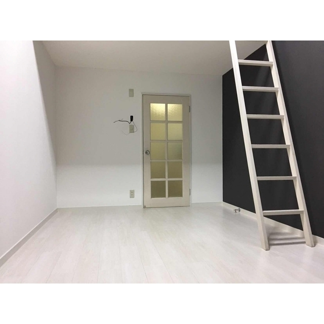 ルピナスの居間・リビング