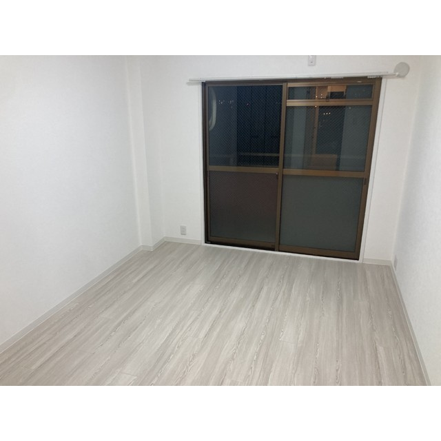 グランドマンションの居間・リビング