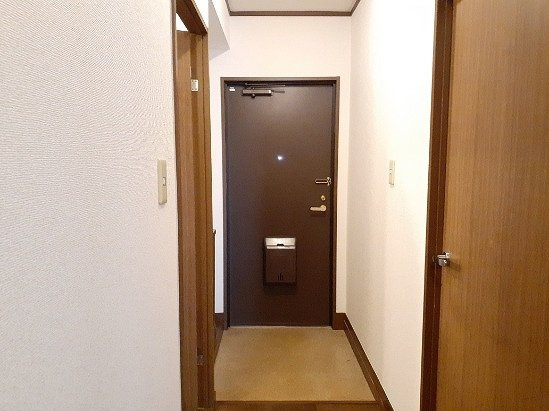 ツインハイツＡの玄関