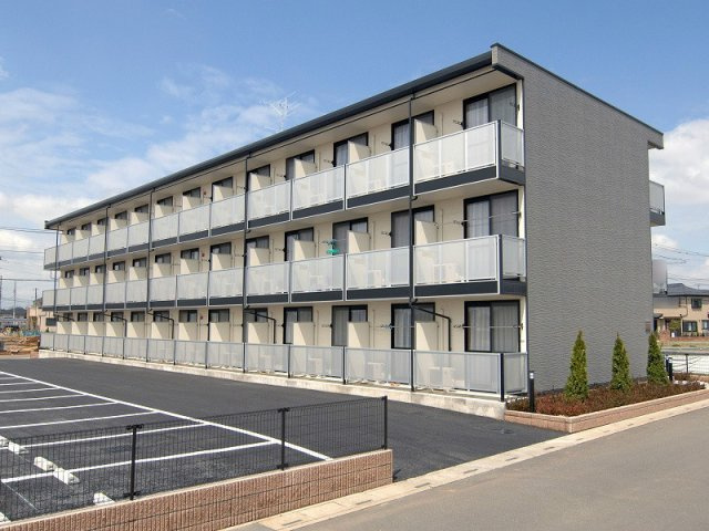 レオパレスＲｉｖｅｒ　Ｌａｎｄの外観