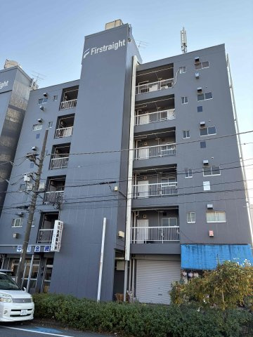 領家マンションの外観